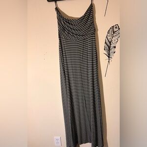 The Limited‎ Gray Striped Dress